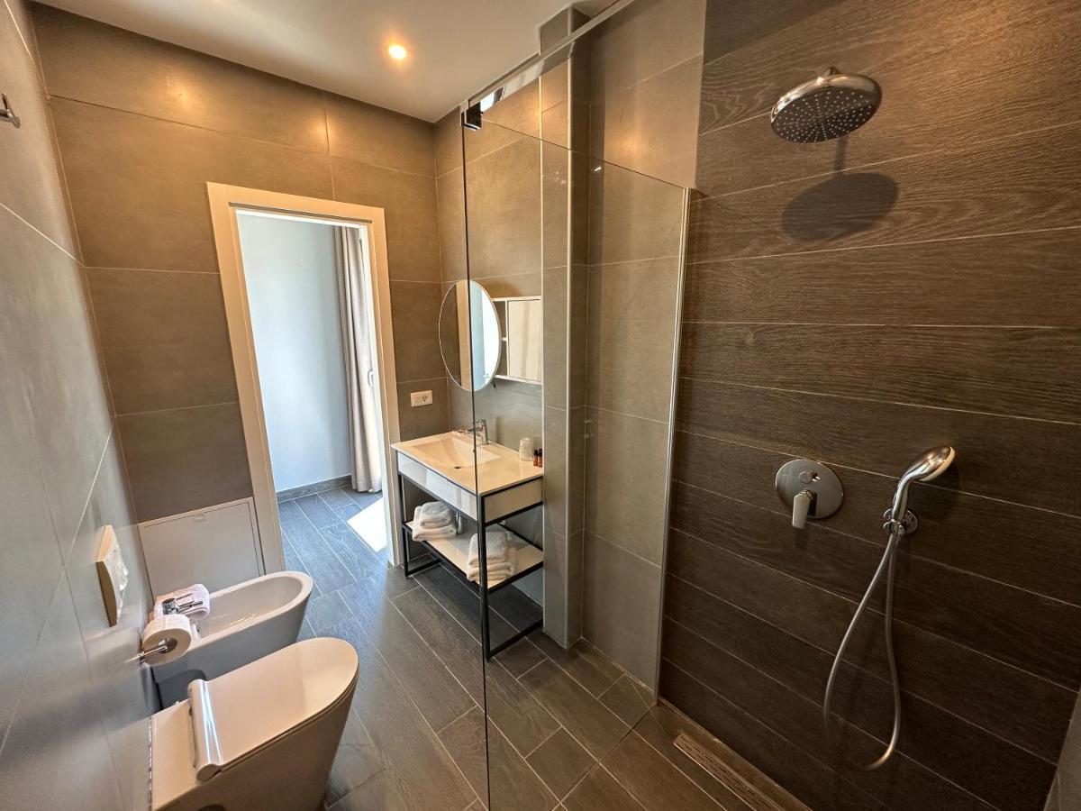 Split Rooftop Suites Durres Luaran gambar